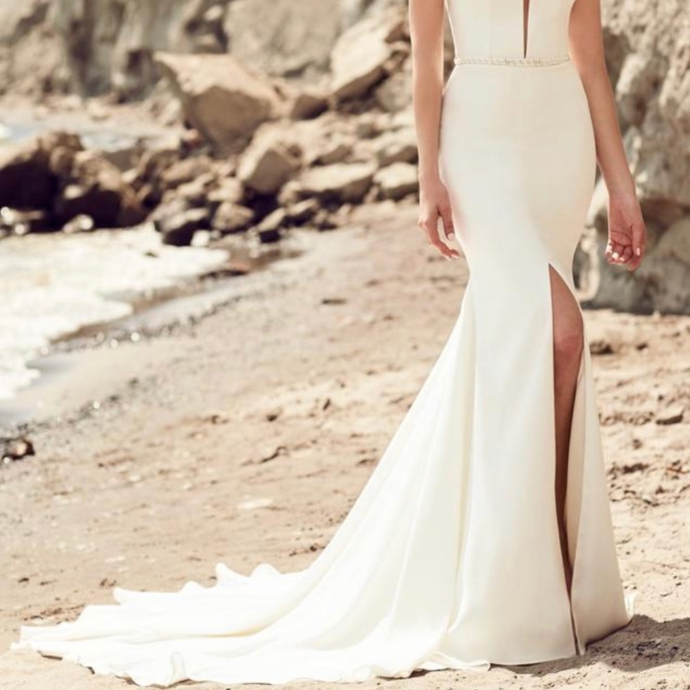 MIKAELLA Bridal